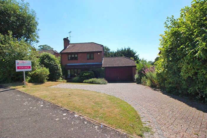 4 Bedroom Detached House For Sale In Court Meadow, Wrotham, TN15