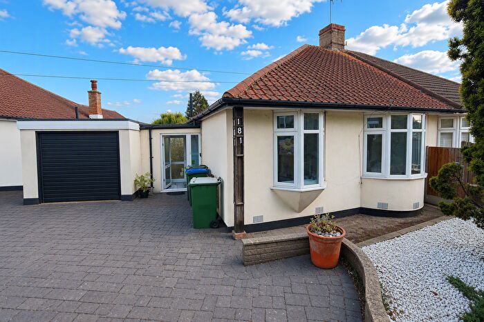 3 Bedroom Bungalow To Rent In Blendon Road, Bexley, DA5