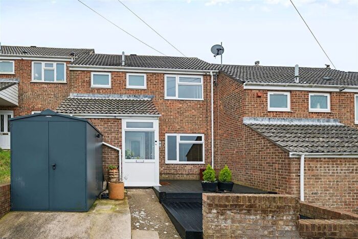 2 Bedroom Terraced House For Sale In Amelia Close, Portland, DT5