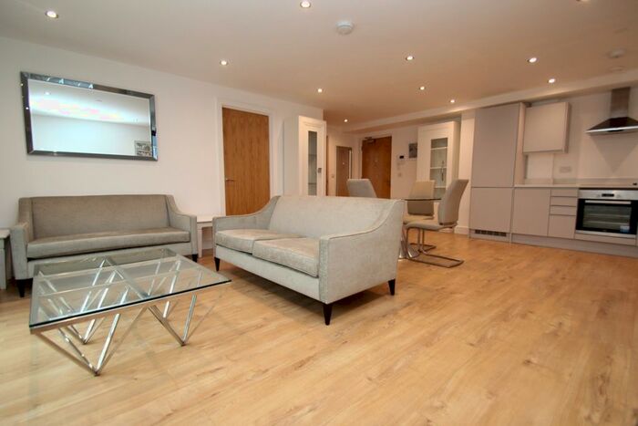 2 Bedroom Flat To Rent In Mabgate, Leeds, LS9