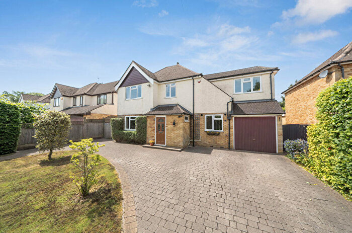 4 Bedroom Detached House For Sale In Kearton Close, Kenley, CR8