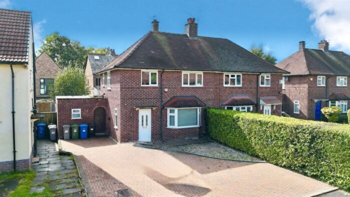 3 Bedroom Semi-Detached House For Sale In The Mount, Hale Barns, WA15