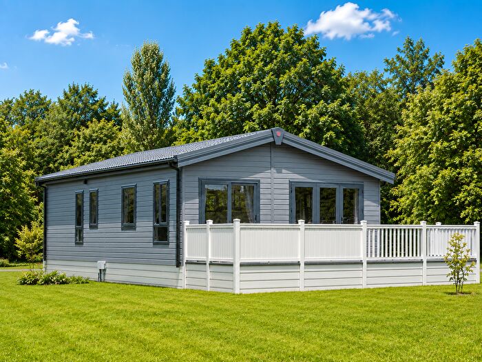 2 Bedroom Lodge For Sale In Sandholme Business, Sandholme Road, Gilberdyke, Brough, HU15