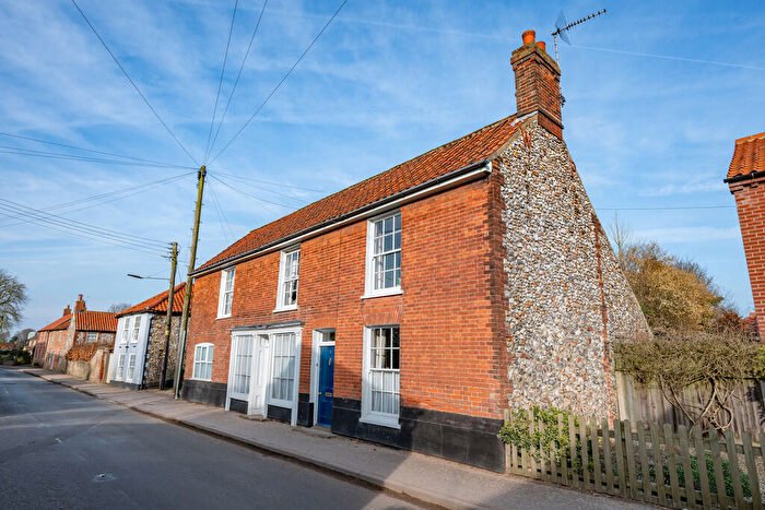 3 Bedroom Detached House For Sale In South Creake, NR21
