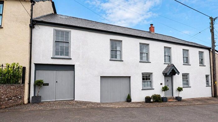 4 Bedroom House For Sale In The Square, North Molton, South Molton, Devon, EX36