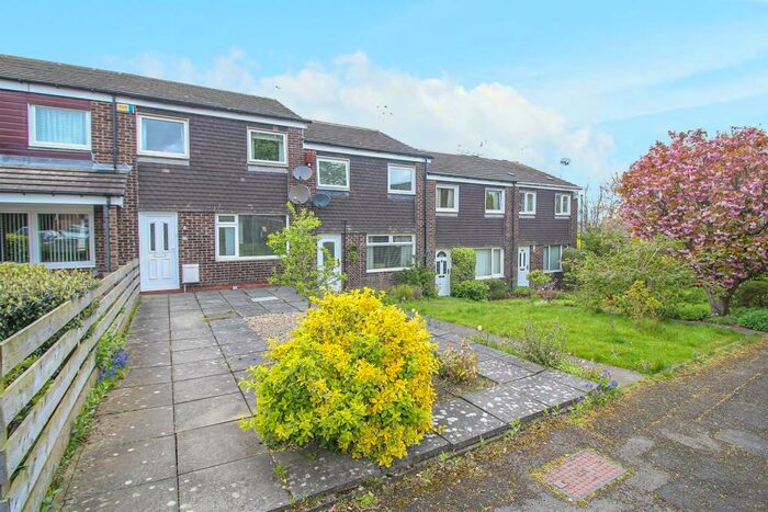 3 Bedroom Terraced House To Rent In Milverton Court, Kingston Park, NE3
