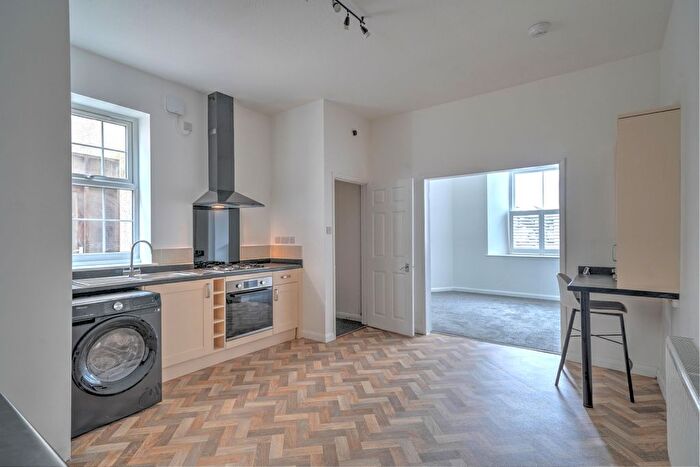 1 Bedroom Flat To Rent In South Street, South Molton, EX36