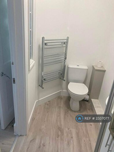 1 Bedroom Flat To Rent In Castle Street, Reading, RG1