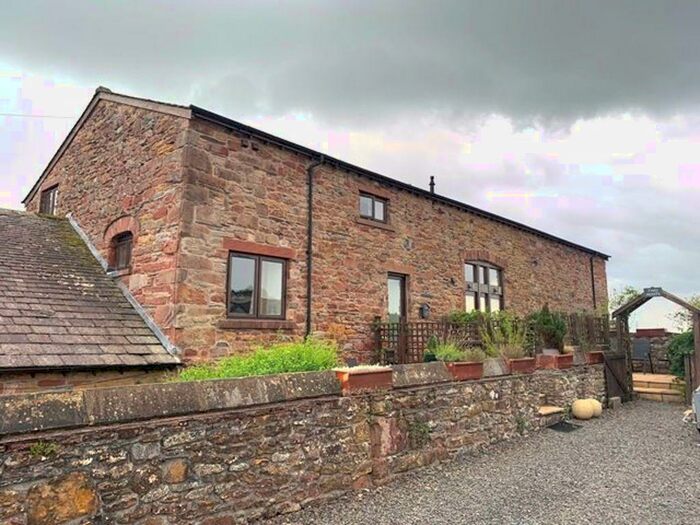 3 Bedroom Barn Conversion To Rent In Hoot House, Holbeck Park Avenue, Barrow-In-Furness, LA13