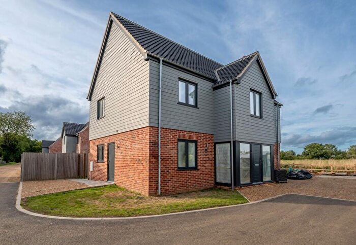 4 Bedroom Detached House For Sale In Necton, Swaffham, PE37