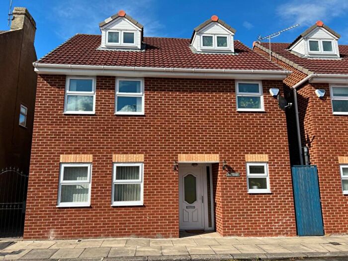 4 Bedroom Detached House To Rent In Newlands Avenue, Bishop Auckland, DL14