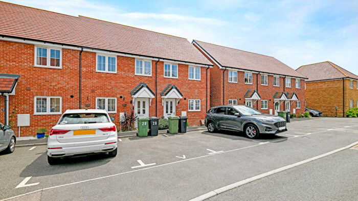 2 Bedroom House For Sale In Lasius Drive, Coxheath, ME17