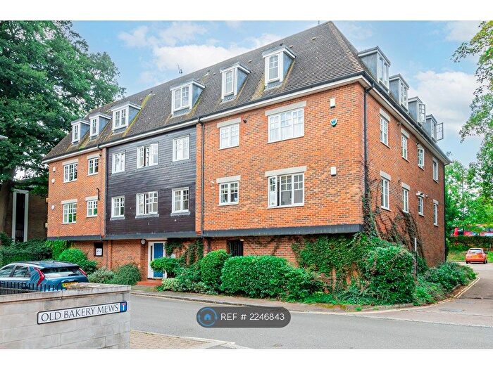 2 Bedroom Flat To Rent In Jerome House, Hampton Wick, Kingston Upon Thames, KT1