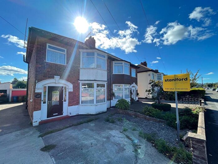 3 Bedroom Semi Detached House For Sale In Boothferry Road, Hessle, HU13