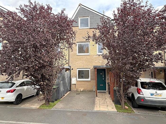 4 Bedroom Terraced House To Rent In Watercress Way, Gravesend, DA11