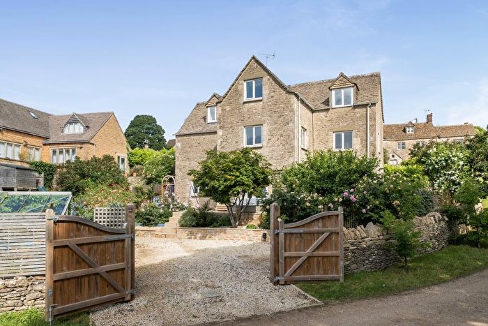 5 Bedroom Detached House To Rent In Oakridge Lynch, Stroud, GL6