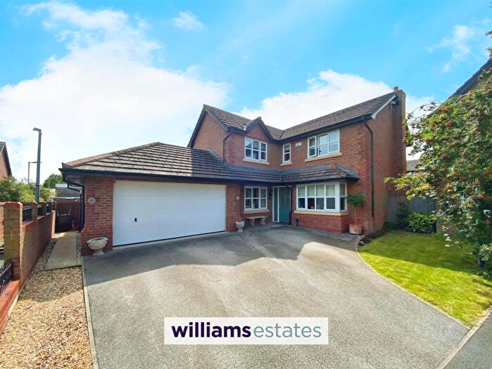 4 Bedroom Detached House For Sale In Llys Gwydyr, Denbigh, LL16