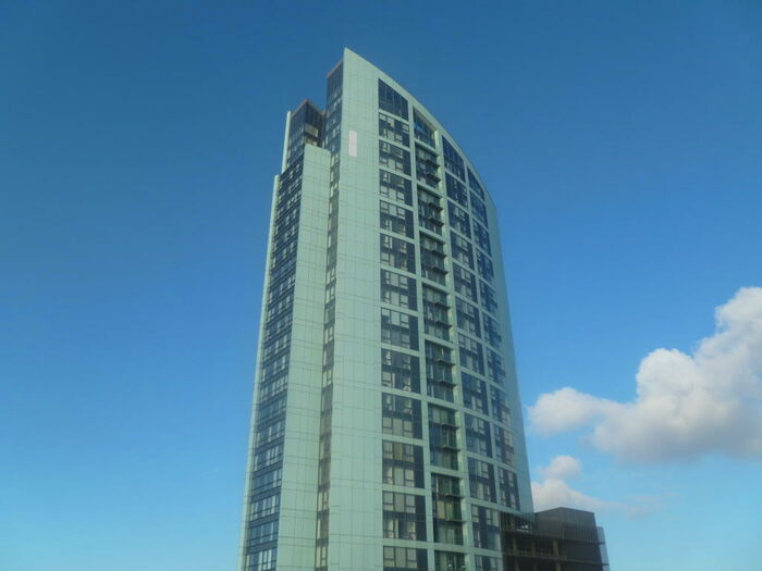 2 Bedroom Apartment To Rent In Alexandra Tower, Princes Parade, Liverpool, L3