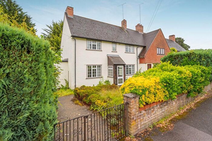 3 Bedroom End Of Terrace House For Sale In Kingswick Drive, Sunninghill, SL5