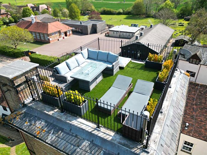 3 Bedroom Detached House For Sale In The Maltings, Walkern, Stevenage, SG2