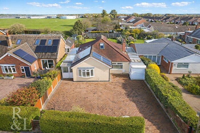 3 Bedroom Detached Bungalow For Sale In Selby Lane, Keyworth, Nottingham, NG12
