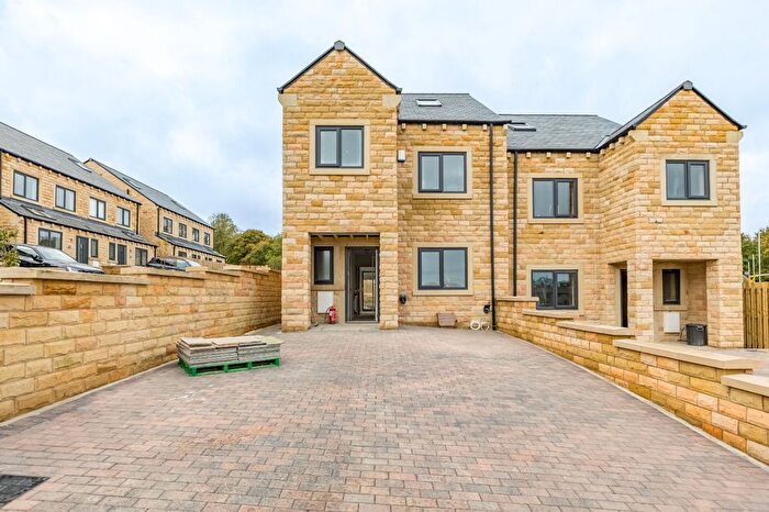 4 Bedroom Semi-Detached House For Sale In West Nab View, Meltham, Holmfirth, HD9