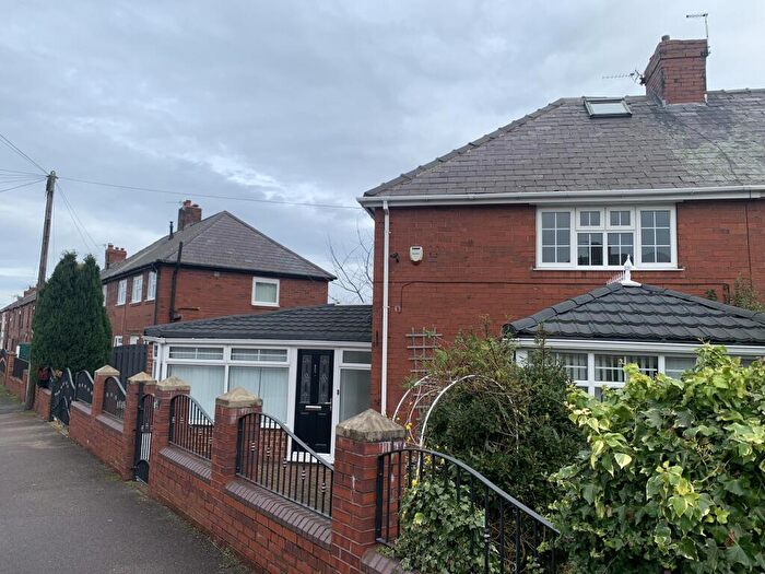 3 Bedroom Semi-Detached House To Rent In Peel Street, Worsbrough Common, Barnsley, S70