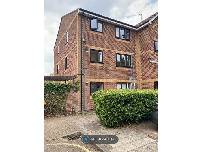 1 Bedroom Flat To Rent In West Ham, London, E15