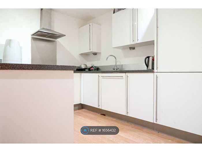 2 Bedroom Flat To Rent In Latitude Court, London, E16