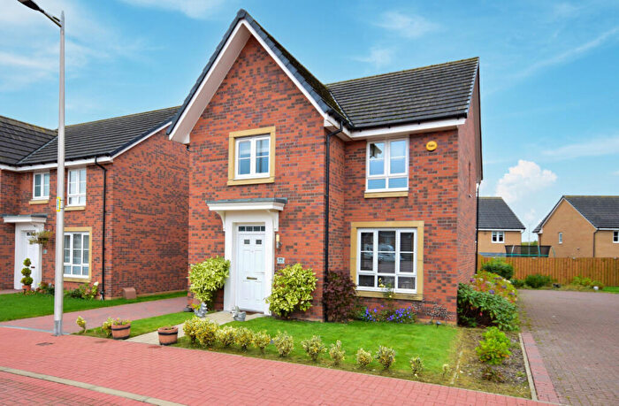 4 Bedroom Detached House For Sale In Skylark Wynd, Ravenscraig, Motherwell, ML1