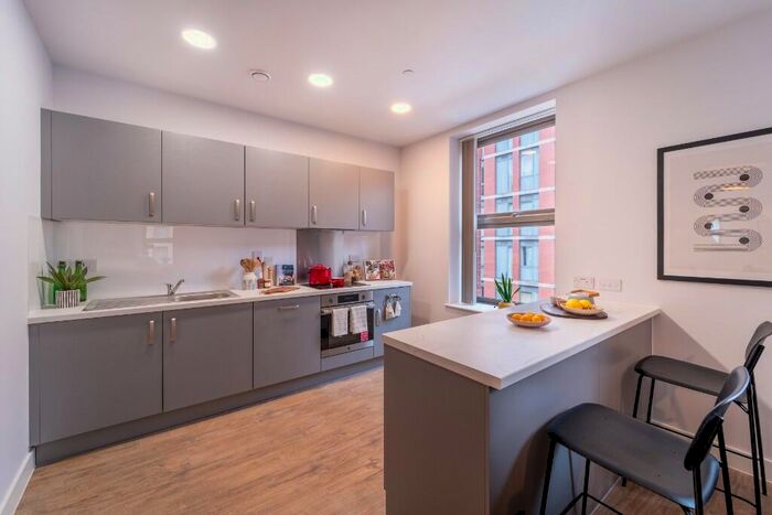 2 Bedroom Apartment To Rent In Lower Essex Street, Birmingham, B5