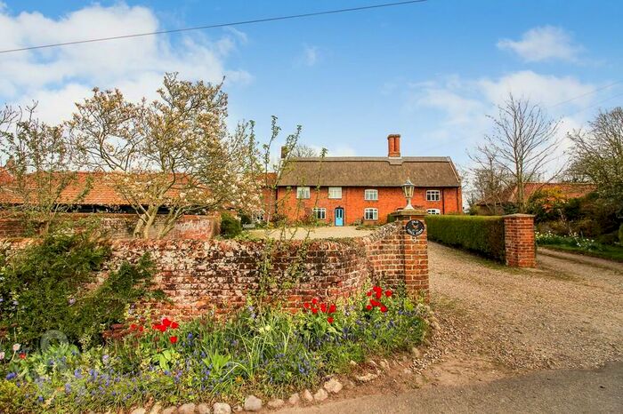 5 Bedroom Farm House To Rent In Newport Road, South Walsham, Norwich, NR13