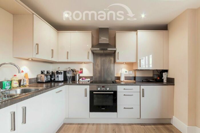 1 Bedroom Flat To Rent In Waterford Way, Wokingham, RG40