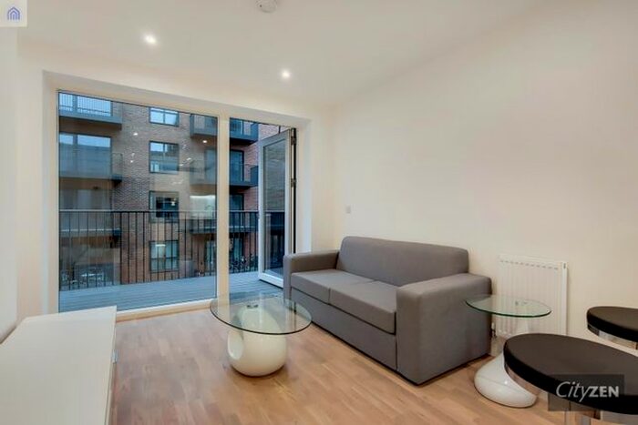 Studio To Rent In Edwin House, Accolade Avenue, Southall, UB1