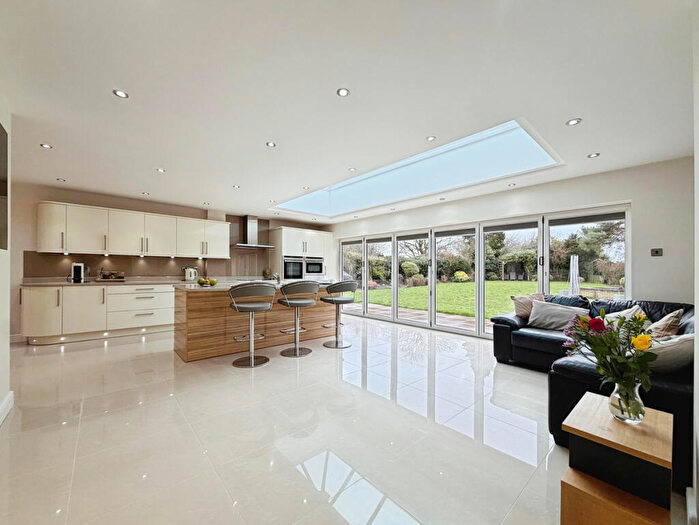 5 Bedroom Detached House For Sale In Balsall Street East, Balsall Common, CV7