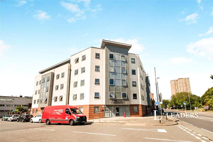 1 Bedroom Flat To Rent In Mill Pond Apartments, - Queen Street, PO1