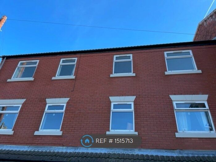 2 Bedroom Flat To Rent In Bark Street, Cleethorpes, DN35