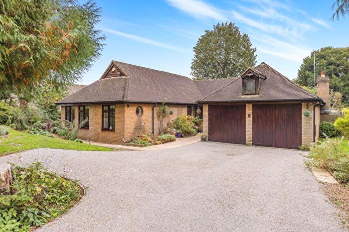 4 Bedroom Detached Bungalow For Sale In Tenlands, Middleton Cheney - Exclusive Development, OX17