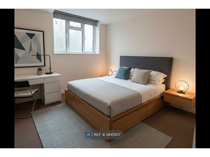6 Bedroom Flat To Rent In Bond Street, Bristol, BS1