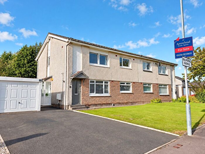 2 Bedroom Flat For Sale In Balmoral Avenue, Airdrie, ML6