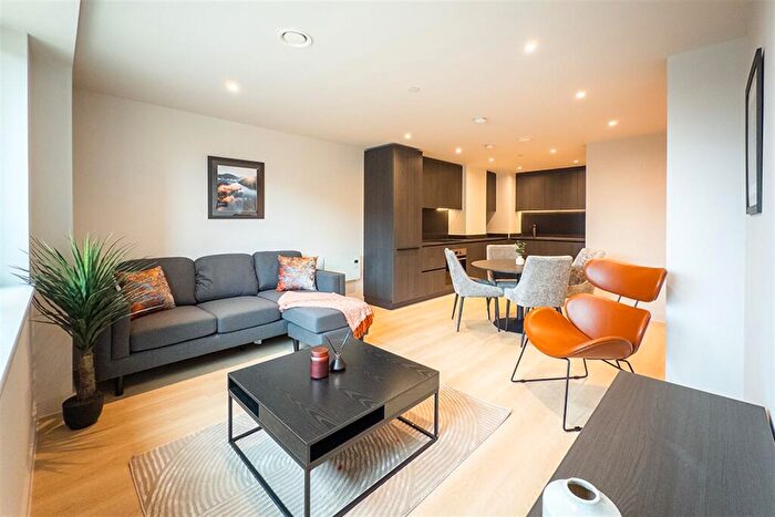 2 Bedroom Apartment To Rent In Waterhouse Gardens, M3