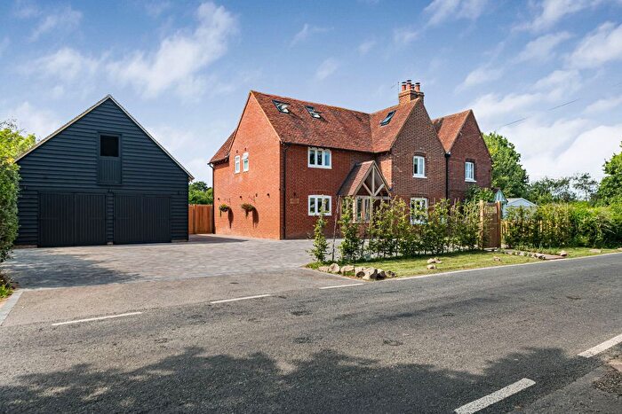5 Bedroom Semi Detached House For Sale In Tanyard Cottage, Frittenden, Cranbrook, Kent, TN17