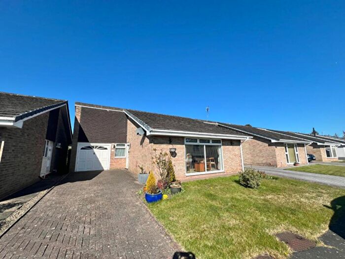 3 Bedroom Detached Bungalow For Sale In Hollowdene, Crook, DL15