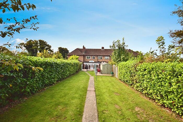 3 Bedroom Terraced House For Sale In Pilgrims Way, Maidstone, Kent, ME14