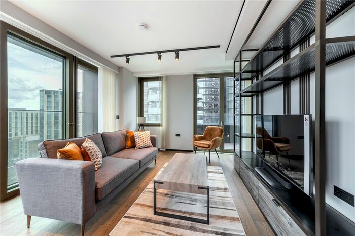 2 Bedroom Flat To Rent In Hewett Street, London, EC2A