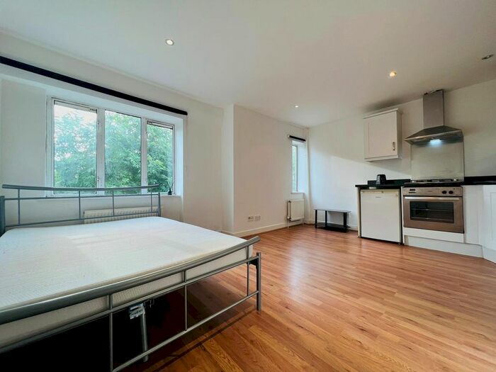 Studio To Rent In The Turret, Rayners Lane, Harrow, HA2