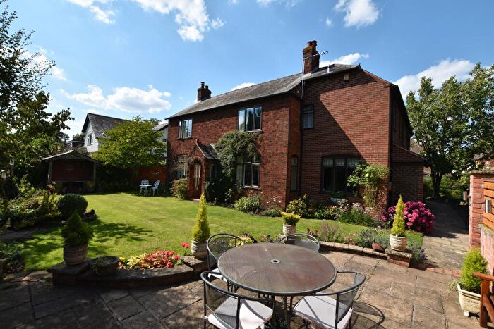 4 Bedroom Detached House For Sale In Chapel Lane, Costock, LE12