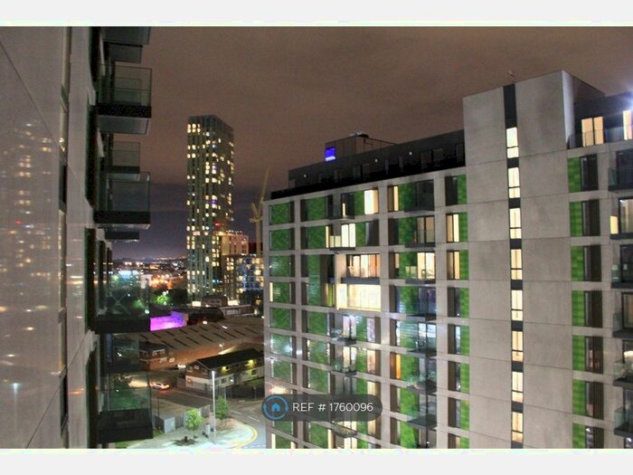 2 Bedroom Flat To Rent In Block A, Salford, M3