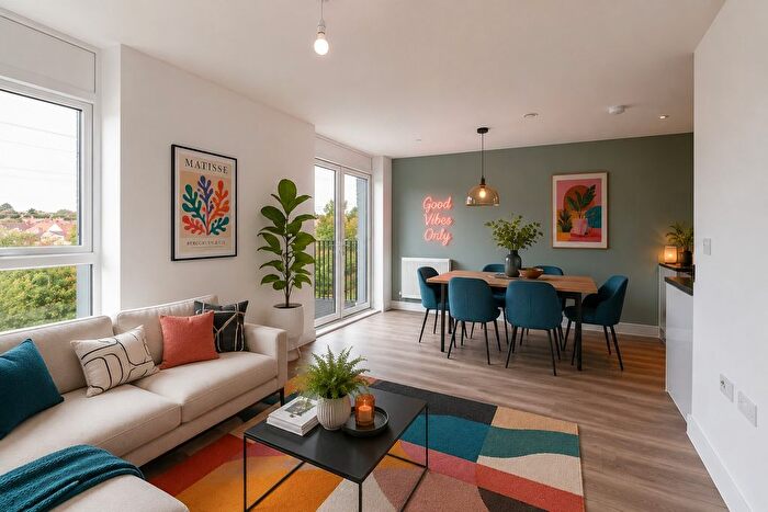 1 Bedroom Flat For Sale In Merryweather Avenue, Bristol, BS7