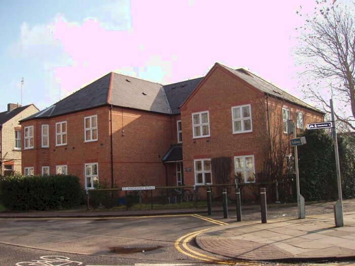 2 Bedroom Flat To Rent In Chichester House, St Andrews Road, Cambridge, CB4
